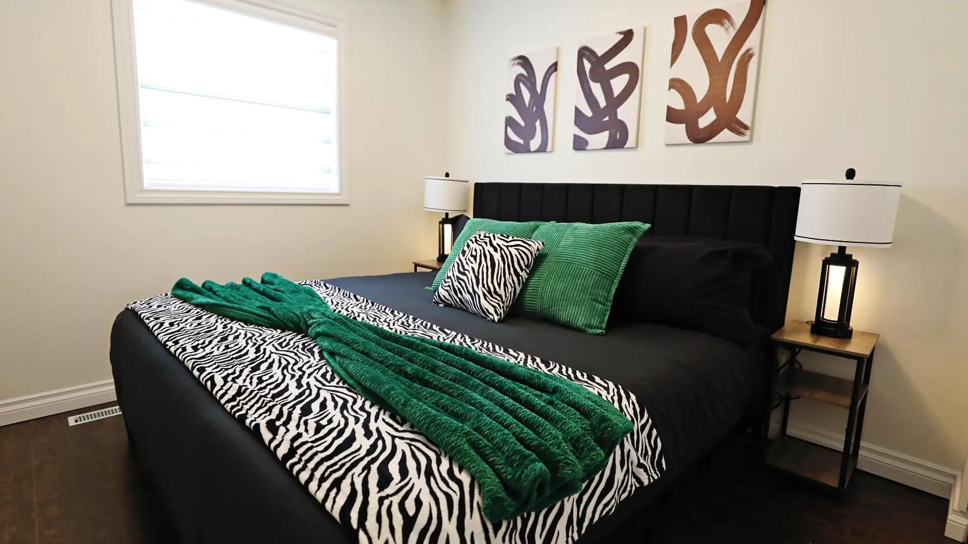 Family Pet Friendly Ac Disney Near Wem Edmonton