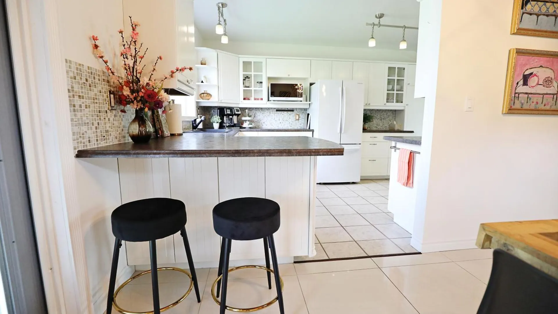Family Pet Friendly Ac Disney Near Wem Edmonton Apartment