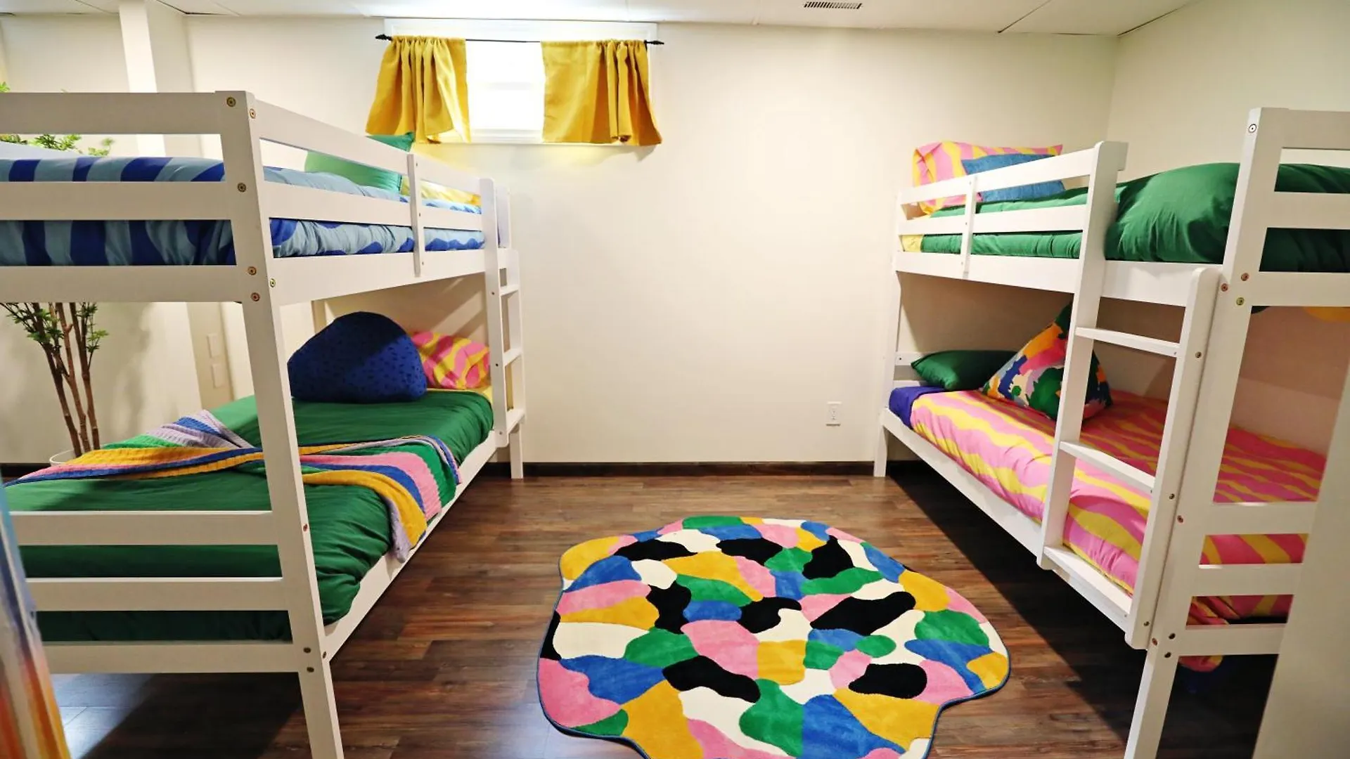 Family Pet Friendly Ac Disney Near Wem Edmonton Canada