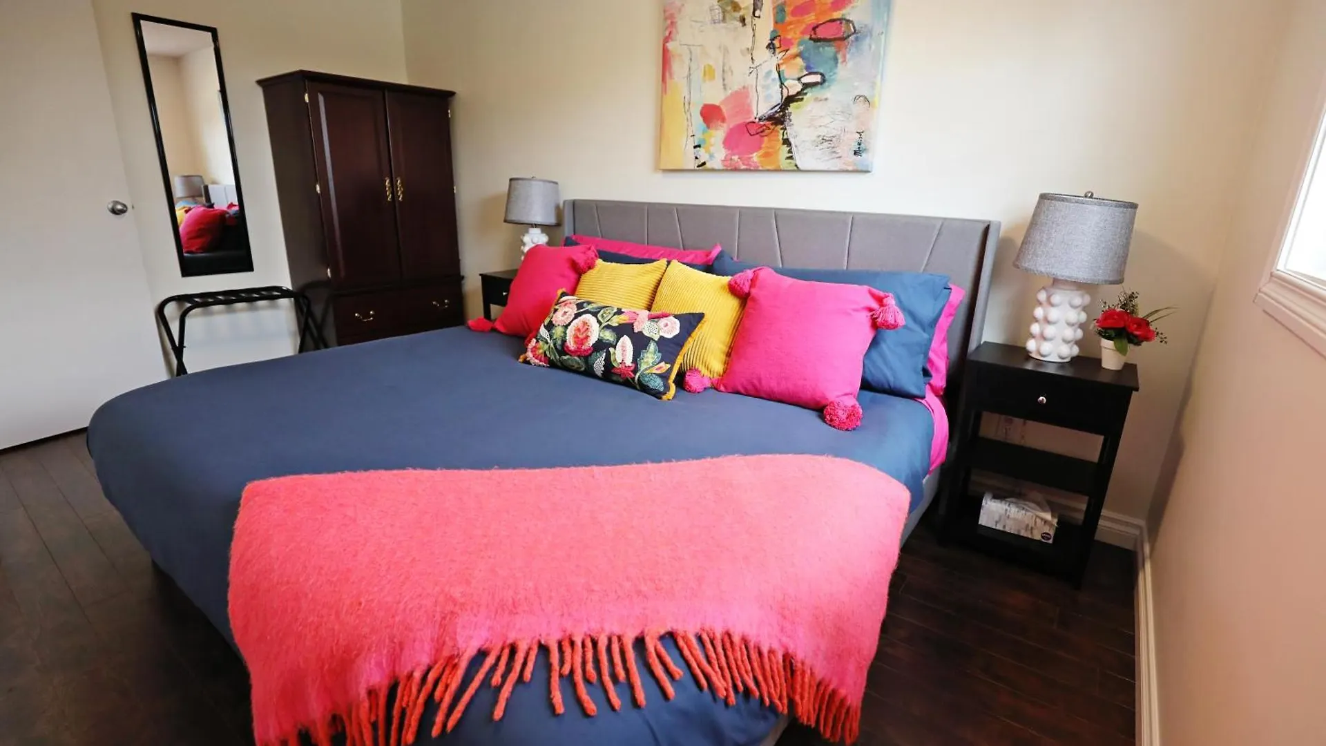 Family Pet Friendly Ac Disney Near Wem Edmonton Apartment