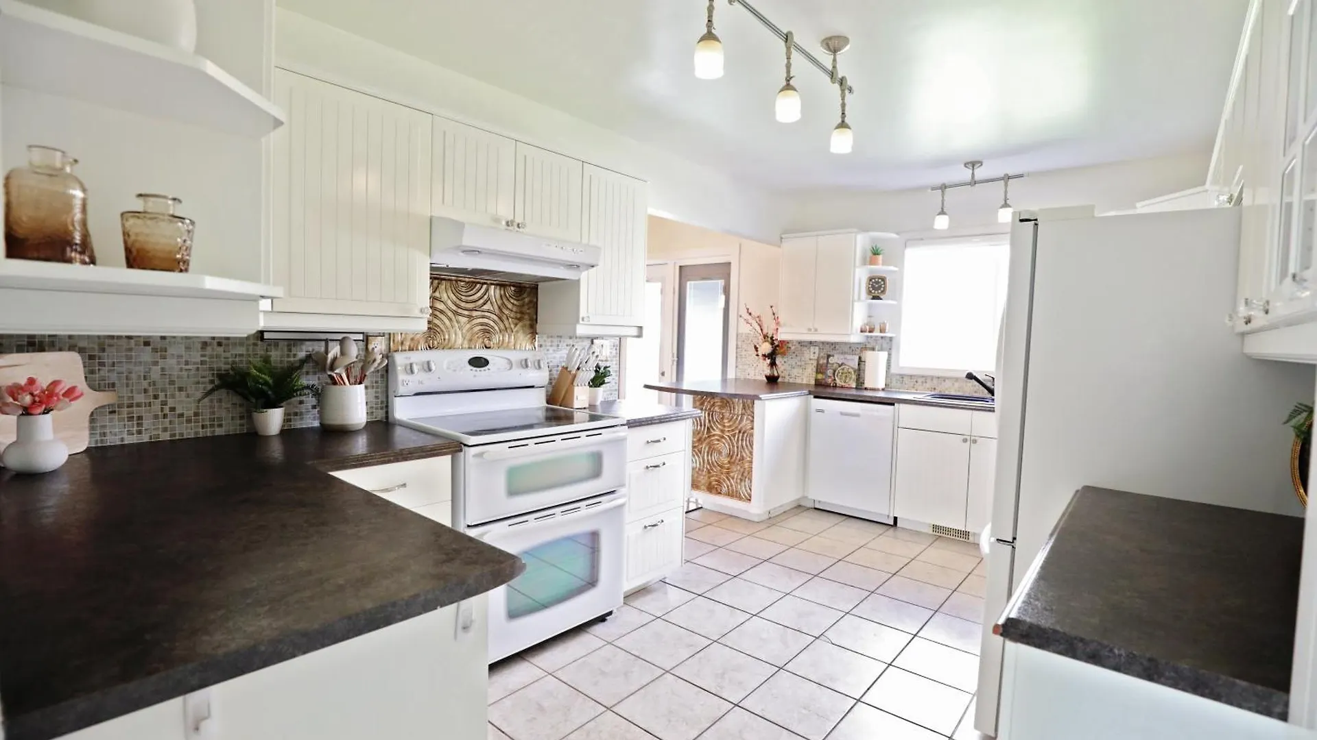 Apartment Family Pet Friendly Ac Disney Near Wem Edmonton