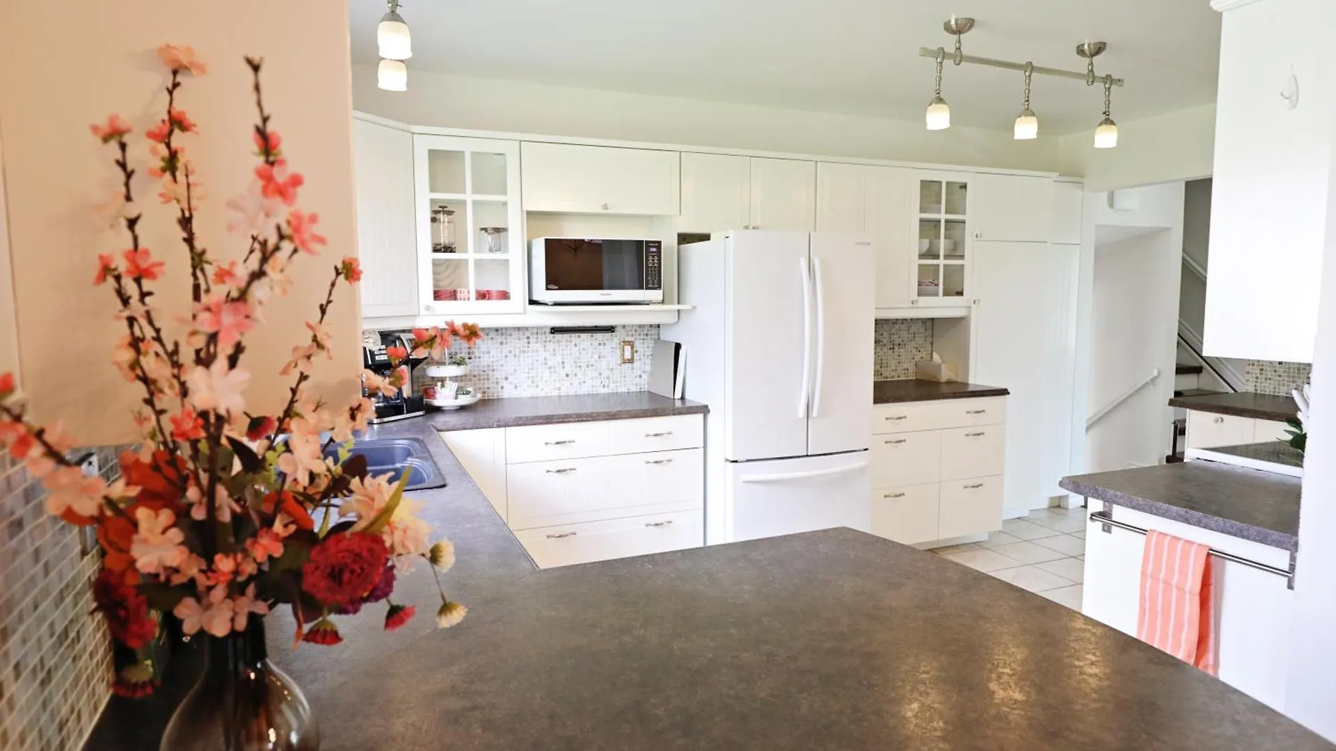 Family Pet Friendly Ac Disney Near Wem Edmonton