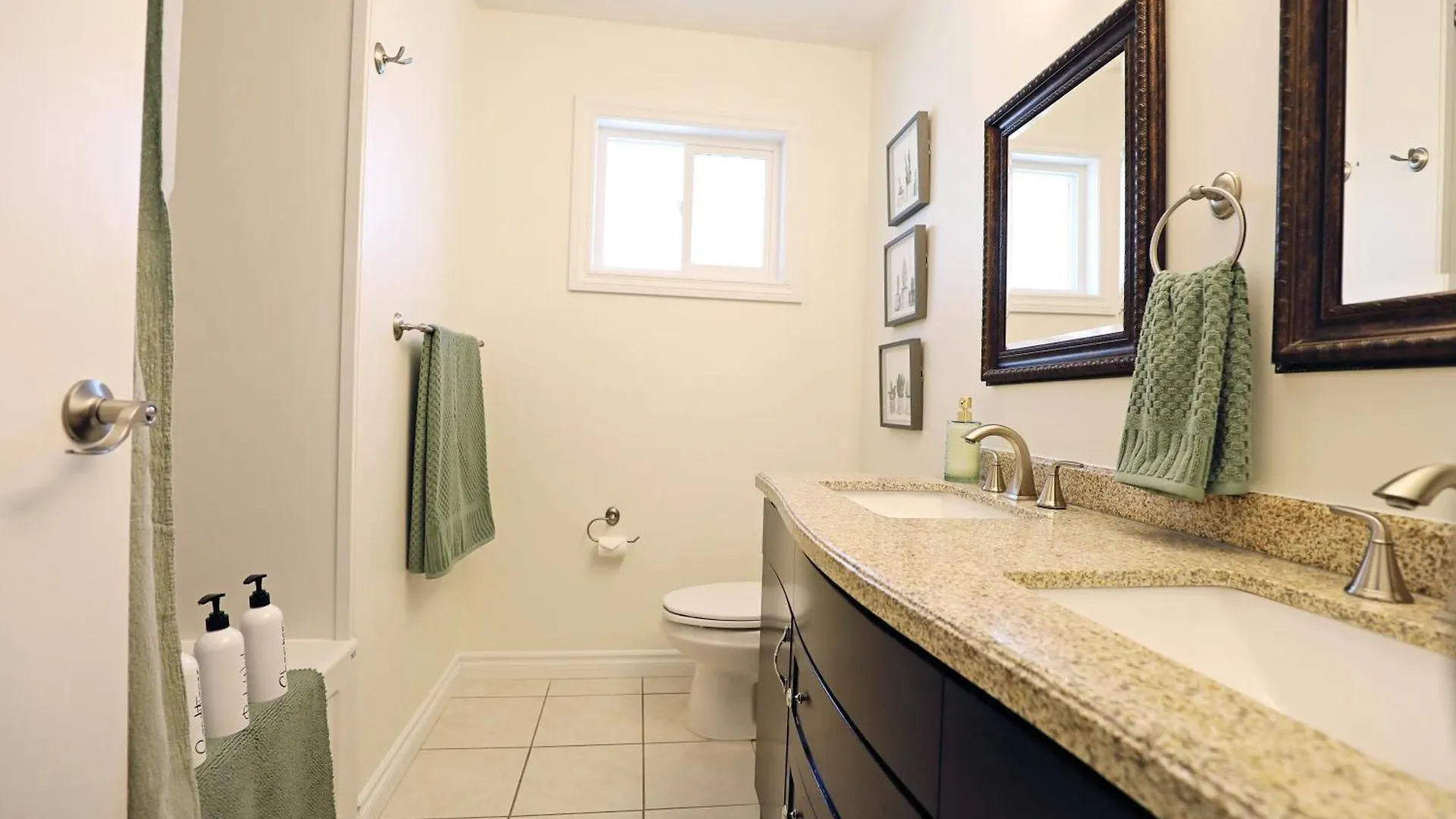 Apartment Family Pet Friendly Ac Disney Near Wem Edmonton Canada