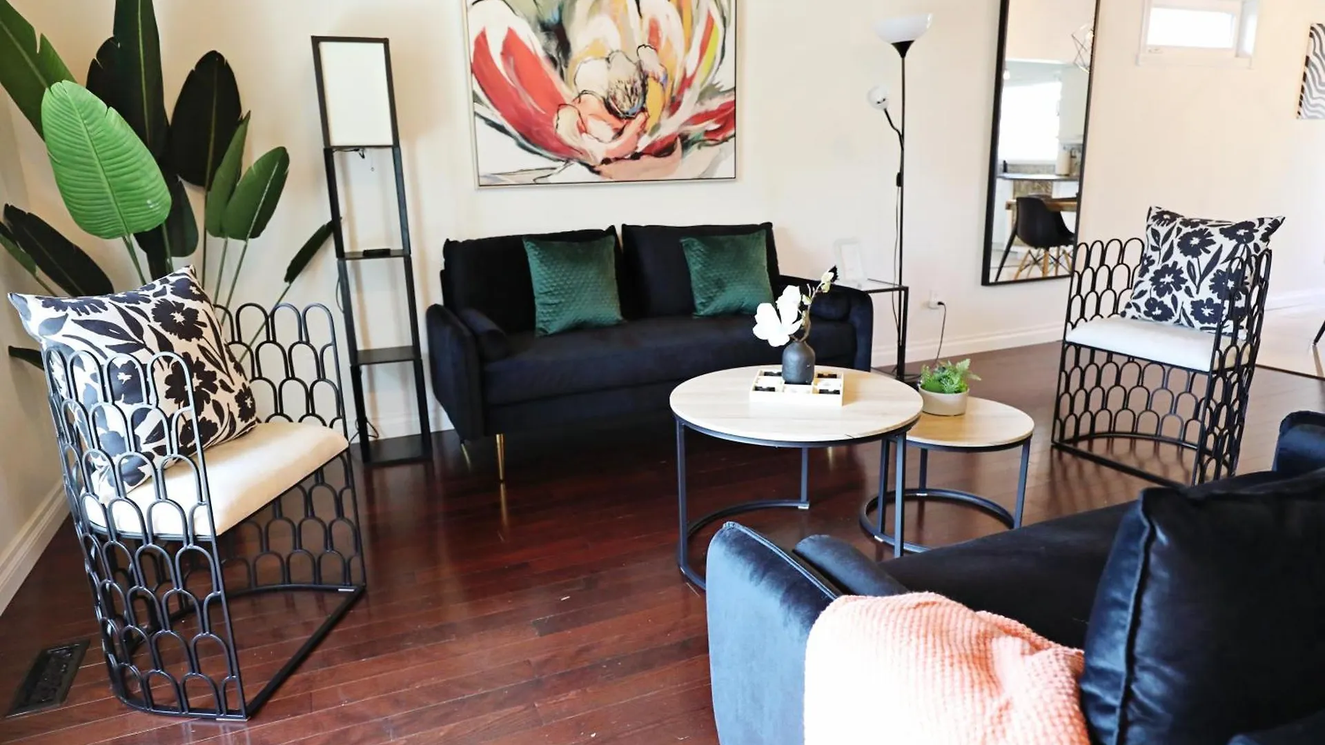 Family Pet Friendly Ac Disney Near Wem Edmonton Apartment
