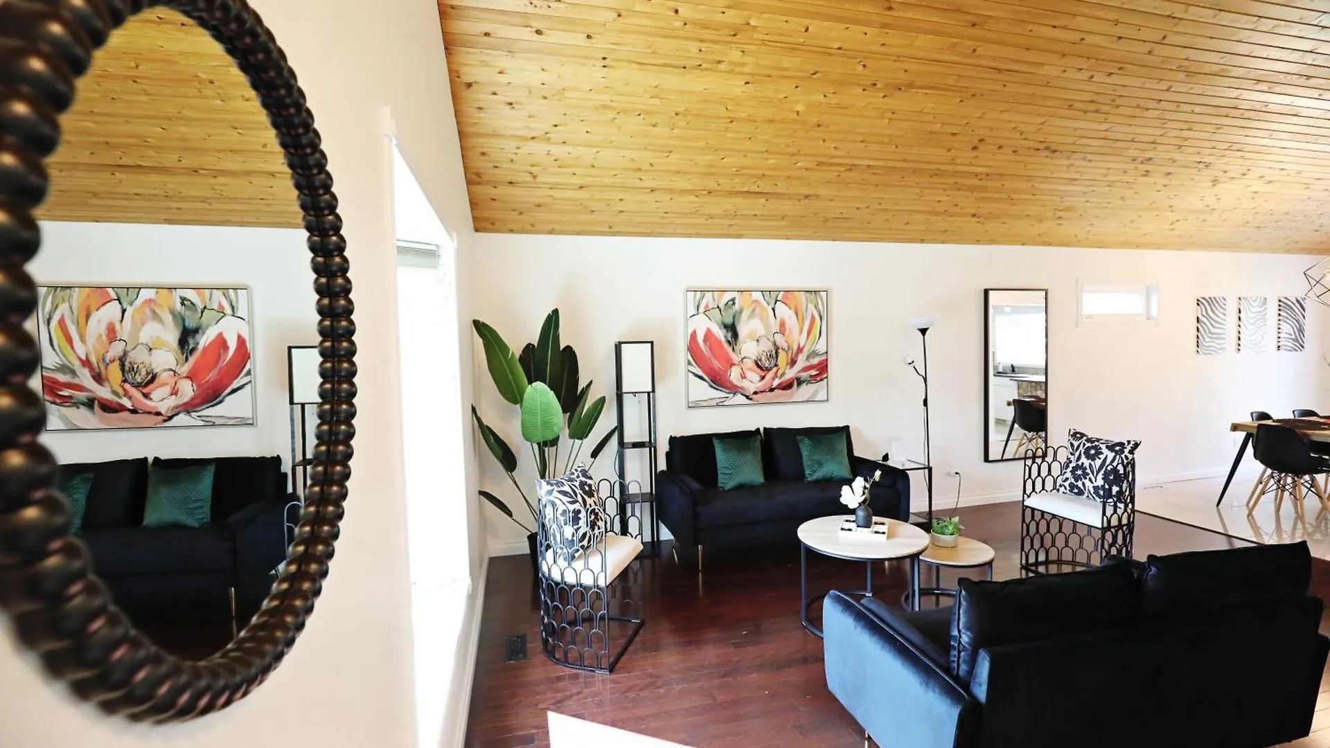 Family Pet Friendly Ac Disney Near Wem Edmonton Canada